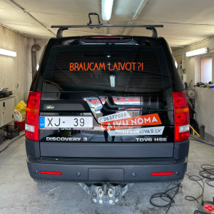 Reklāma uz auto